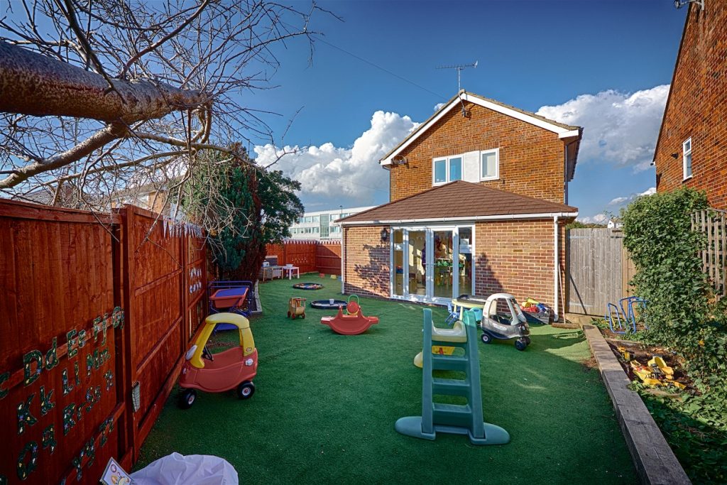 Applepips Day Nursery Garden